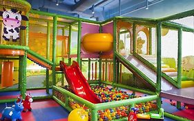 Grand Edge Hotel Semarang